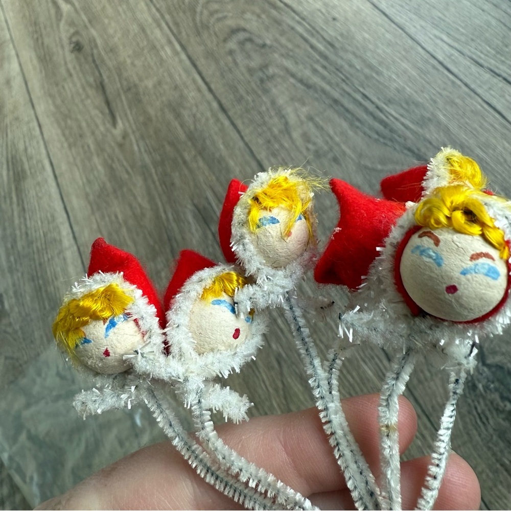 Vintage Santa Pixie Elf spun cotton twist ties LOT 7 Christmas 70s - Picture 3 of 7